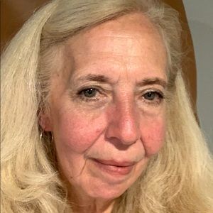 Meet your Posher, Christy